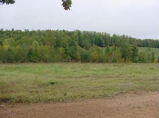 7504 Topsy Rd, Waynesboro, TN 38485