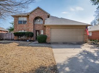 340 Ashley Oak Ln, Lake Dallas, TX 75065