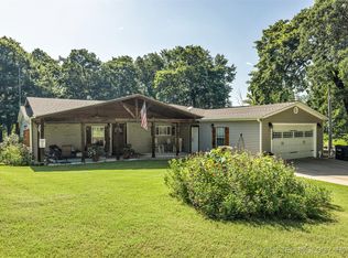 1334 Warren Rd, Eufaula, OK 74432