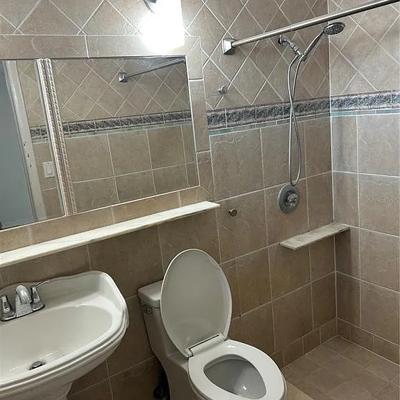 3601 Landale Dr — Photo 9