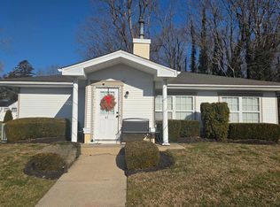 2139 E Chestnut Ave APT 67, Vineland, NJ 08361