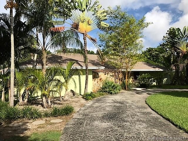 1st image of 17900 SW 77th Ave #1