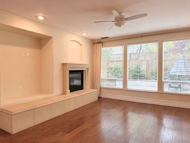 6150 Lockridge Dr — Photo 6