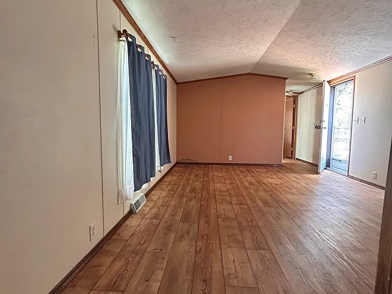 3214 Becraft Ln — Photo 7