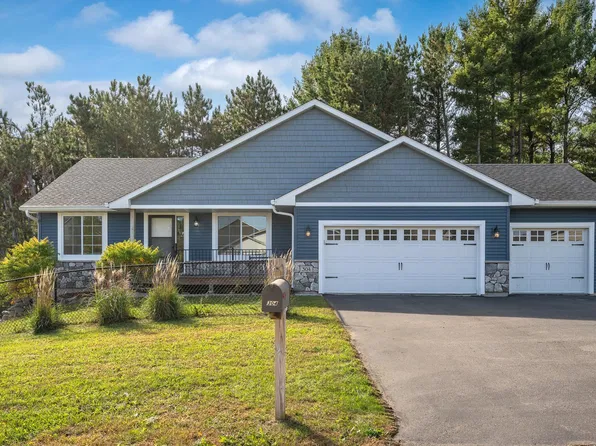 304 Evergreen Dr, Somerset, WI 54025