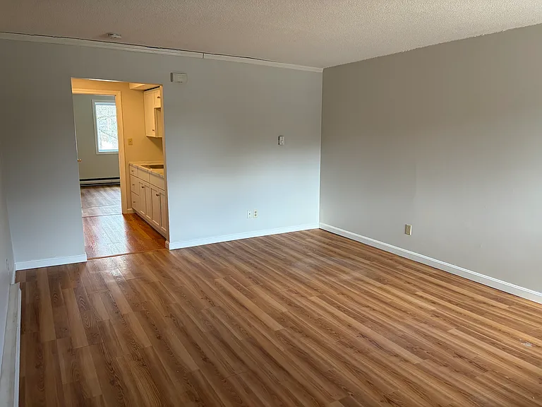 410 Portland St #G — Photo 9