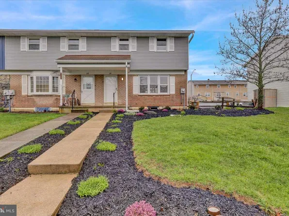 511 Linden St, Leesport, PA 19533