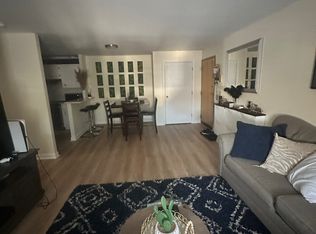 367 Woonasquatucket Ave APT 10, North Providence, RI 02911