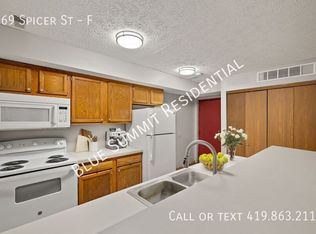 469 Spicer St APT F, Akron, OH 44311