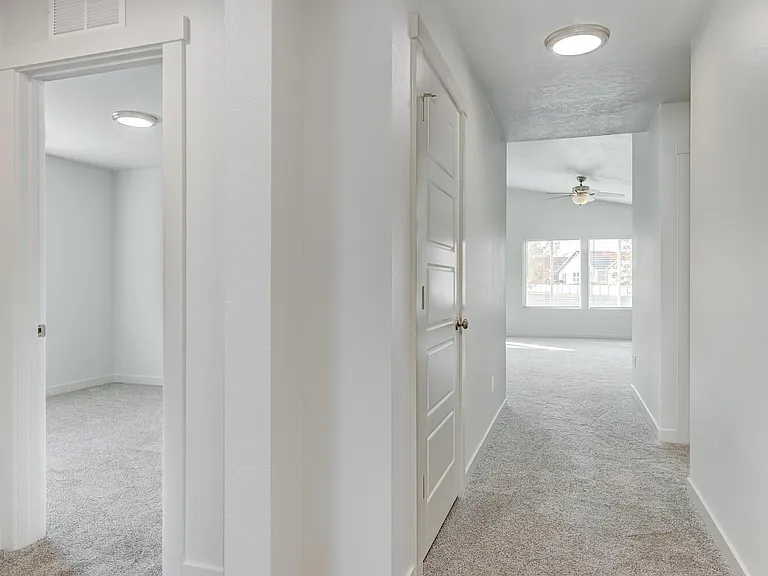 3421 W Charlene St — Photo 2