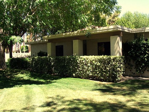 3rd image of 661 N Vallarta Cir