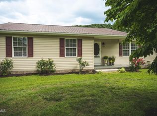 1466 Broad St, Elizabethton, TN 37643