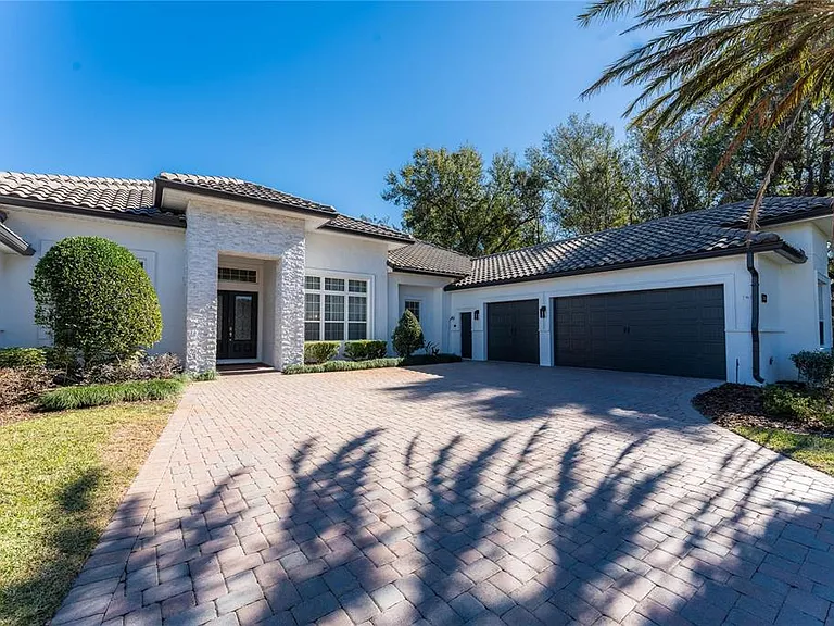 2041 Lake Fischer Cove Ln — Photo 2