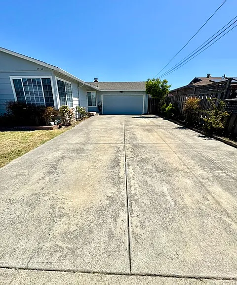 14136 Nassau Rd — Photo 4
