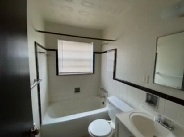 2525 Lakeview Ave APT 3, Dayton, OH 45417