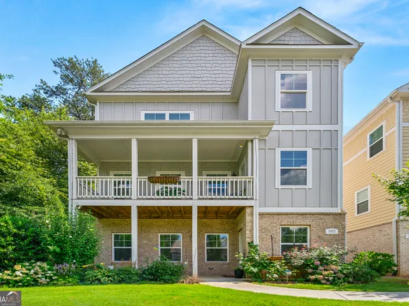 985 Shelnutt Dr, Marietta, GA 30060