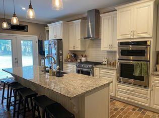 809 County Road 647, Mentone, AL 35984