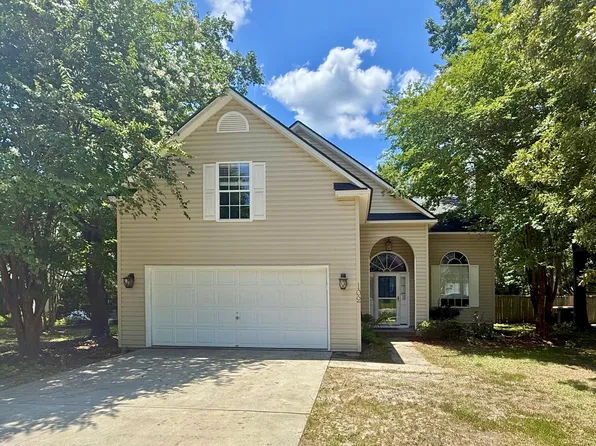 102 Adthan Cir, Goose Creek, SC 29445