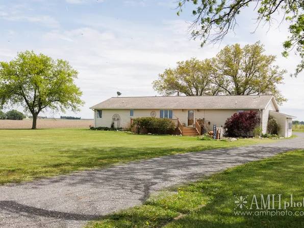 4468 E 5000n Rd, Bourbonnais, IL 60914