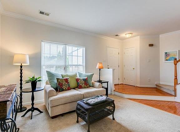 5th image of 8704 Springwater Dr #8704