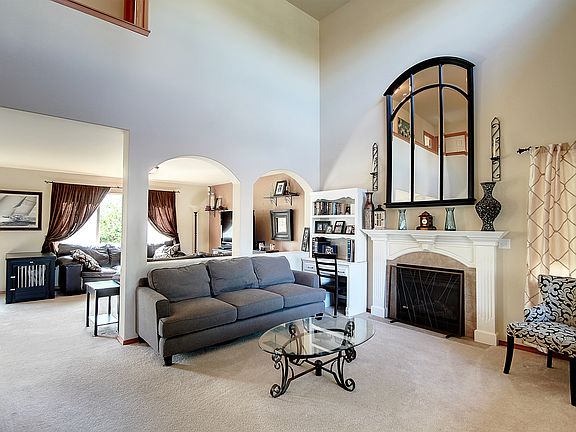 4th image of 8408 205th Street Ct E