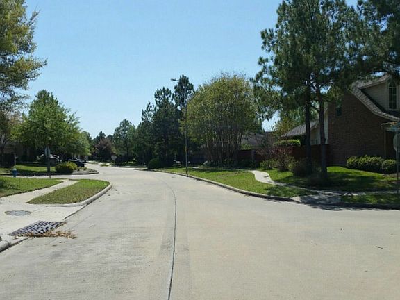 4th image of 9102 Tarpon Springs Ln
