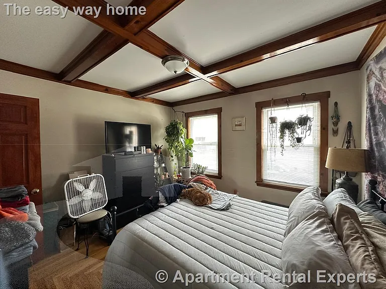 21 Ashland St — Photo 10