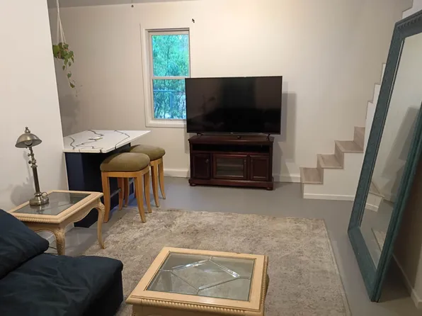 53300 Meadow Dr #Adu, Idyllwild, CA 92549