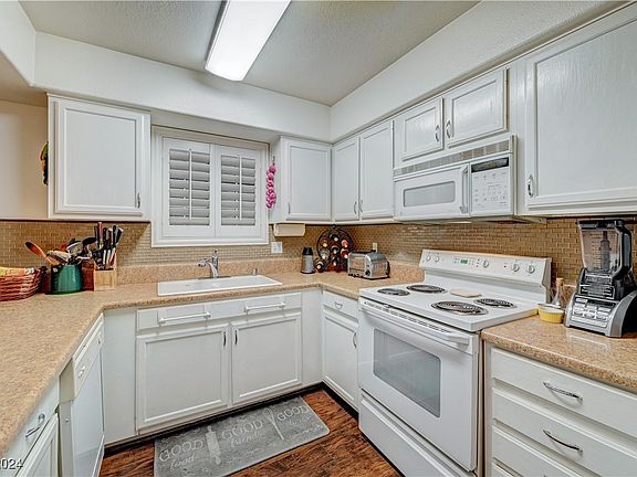 3rd image of 2725 S Nellis Blvd Unit 2108
