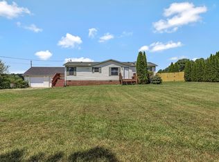 9440 Missionary Ridge Rd, Bon Aqua, TN 37025