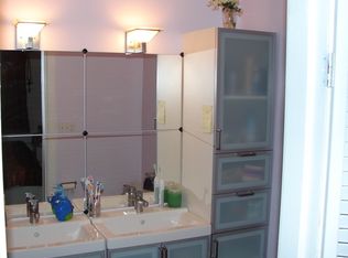 4 8th St #A, Shalimar, FL 32579