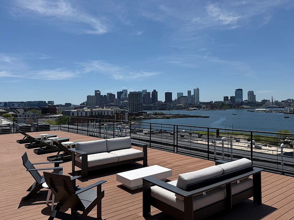 1st image of 250 Meridian St #306