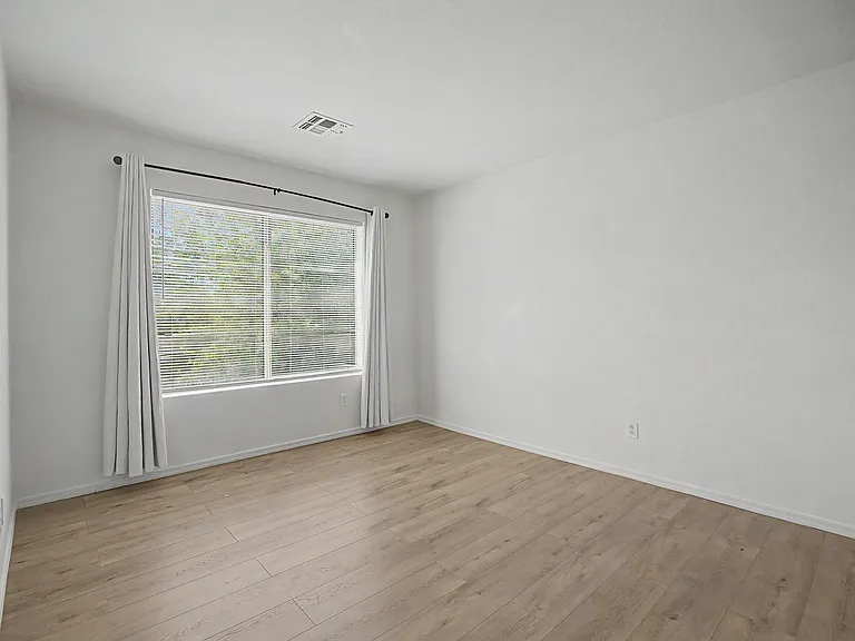 40813 N Barnum Way — Photo 24