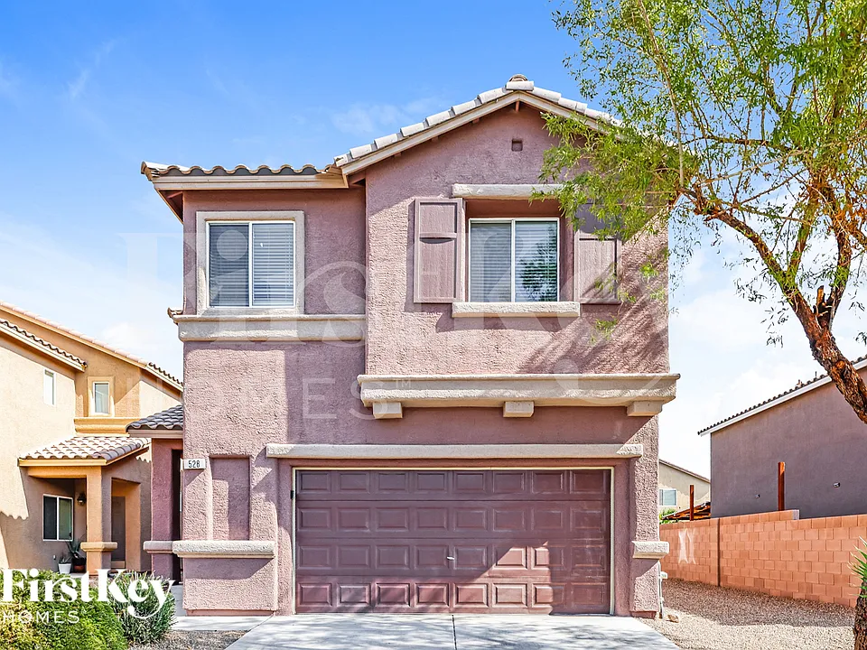 528 Brown Breeches Ave