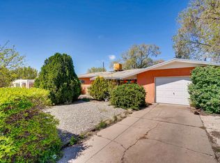 1014 Camino Redondo, Santa Fe, NM 87505