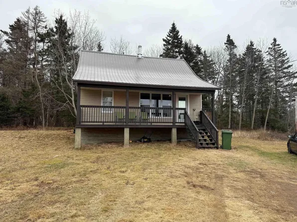 116 New Zealand Rd, Lunenburg, NS B0J 2H0