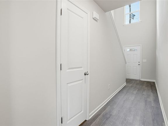 5th image of 1012 S Welcone Rd