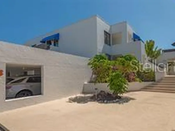 737 Bayport Way #D, Longboat Key, FL 34228