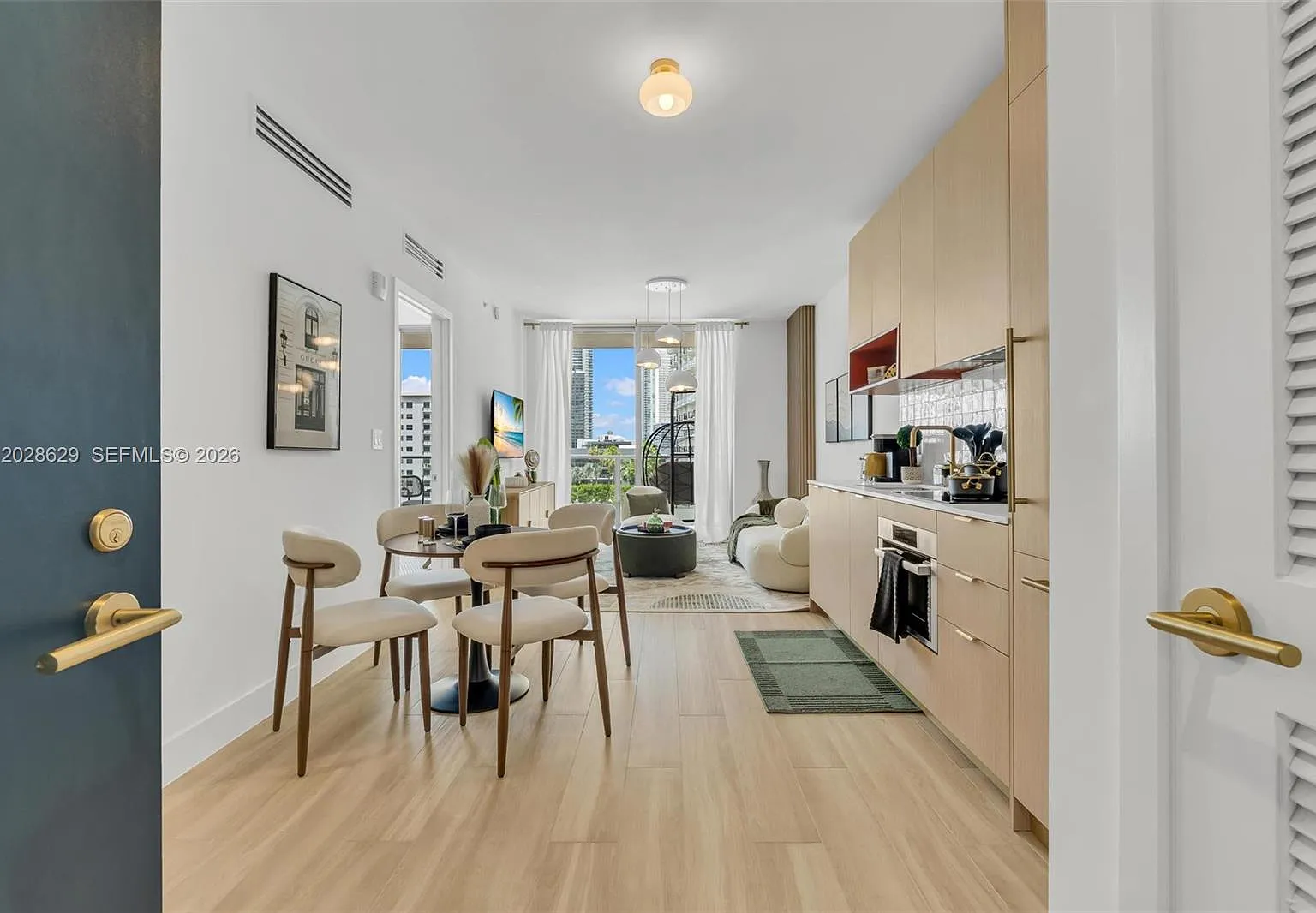 The Standard Midtown — Photo 4