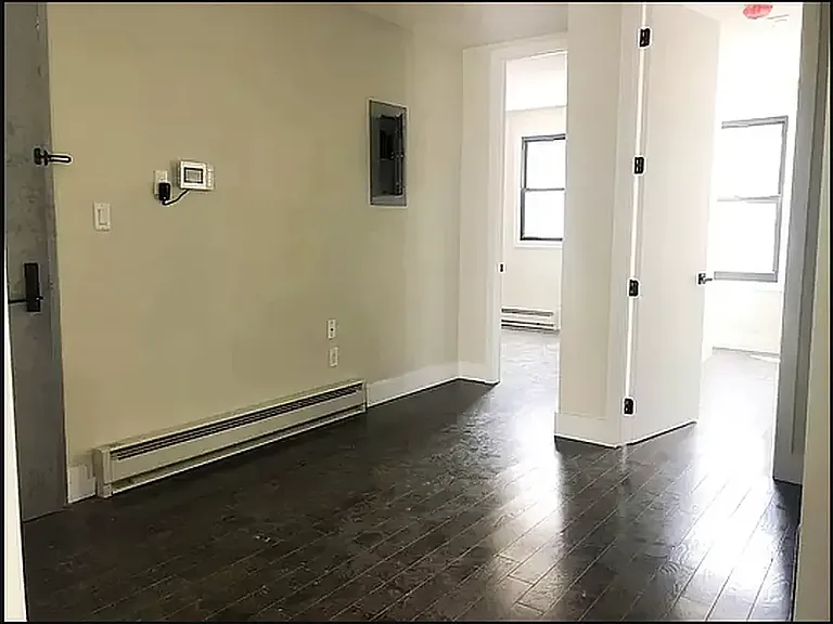 199 Freeman St #3F — Photo 9