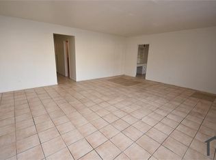 657 Linden Ave, Long Beach, CA 90802