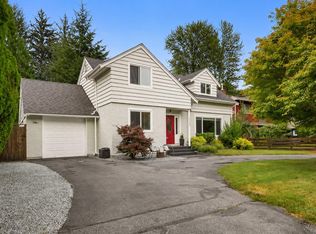 41318 Kingswood Rd, Squamish, BC V0N1H0
