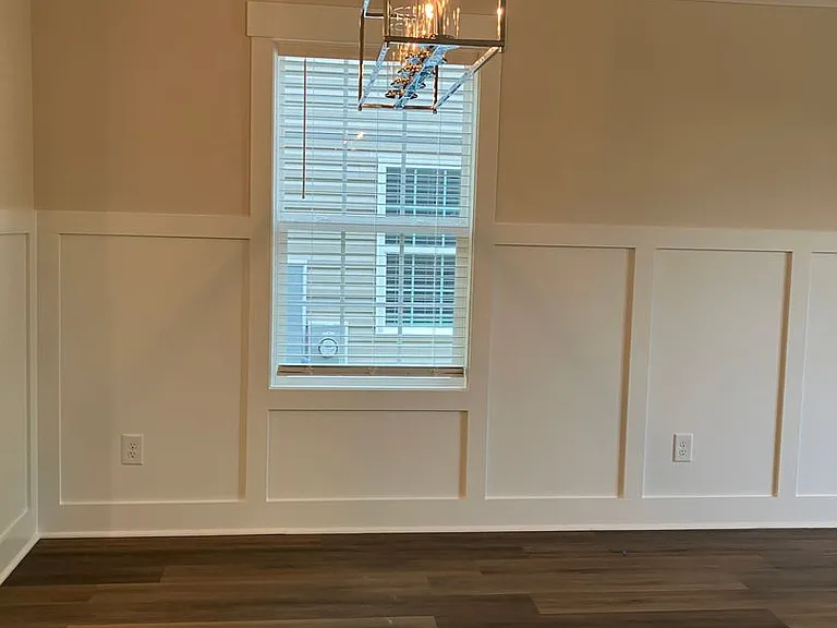 291 Stratford Ln — Photo 14