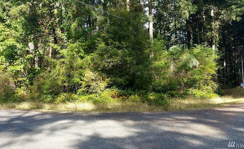 1st image of 10521 Matthews Way