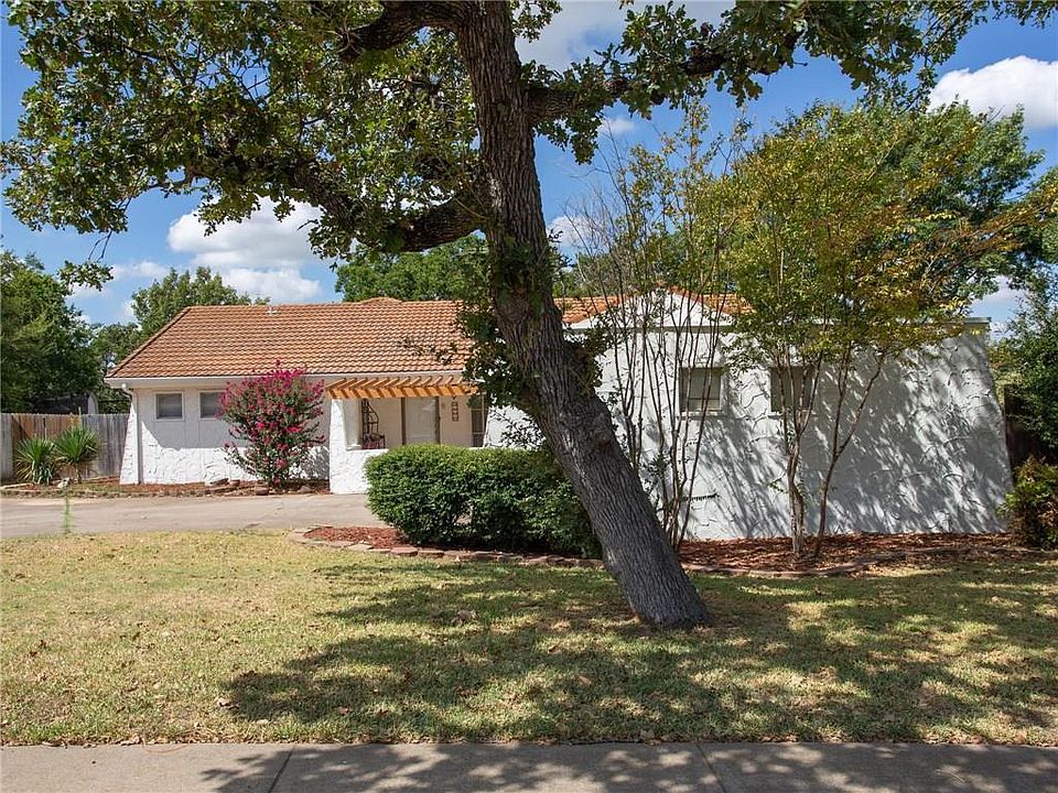 1st image of 3605 Berwick Ln