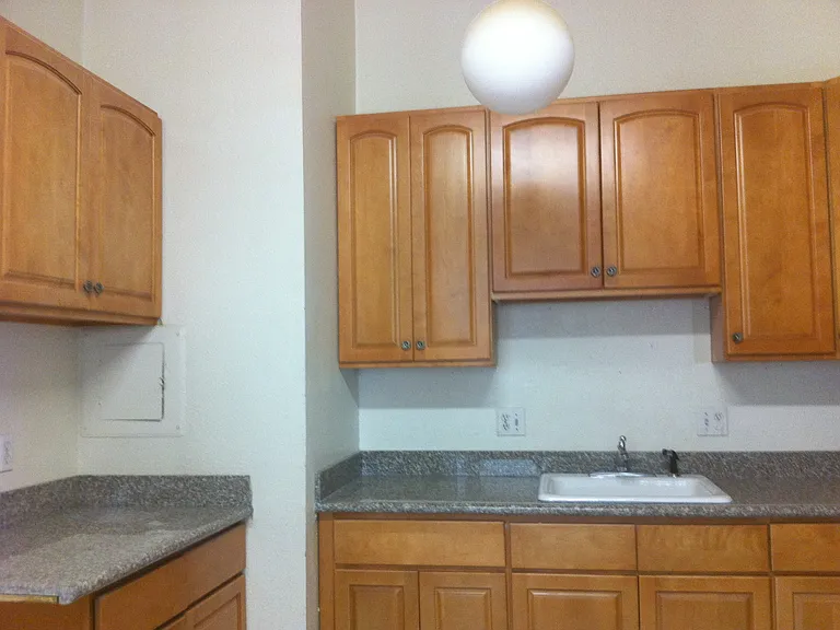 415 Foothill Blvd — Photo 7