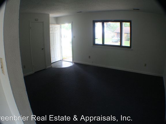 4th image of 2916 Dubois Pl