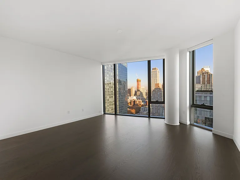645 59th St #Penthouse 2 — Photo 6