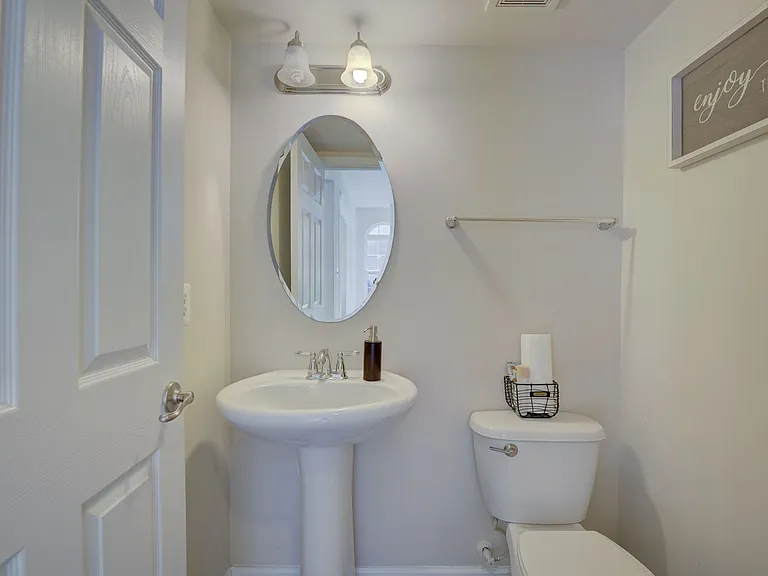 940 Hall Station Dr — Photo 9