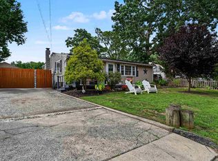 6311 Roberts Ave, Mays Landing, NJ 08330